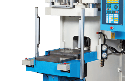 Non-post Double Injection Molding Machine: YL Series